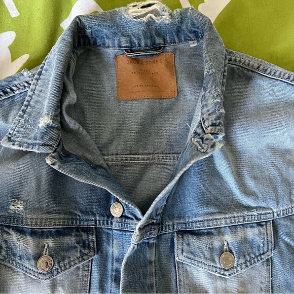 JACK AND JONES Denim Blue Button Down Jean Jacket - Picture 2 of 13